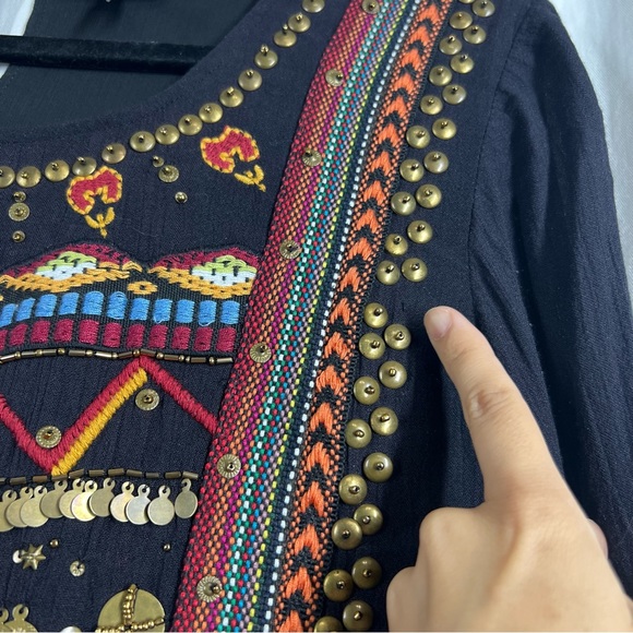 Gorgeous Anthropologie HD in Paris Embellished Embroidered Tunic Blouse - Picture 8 of 10